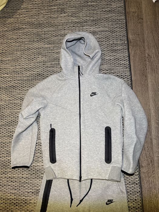 Nike Tech Fleece s размер оригинален