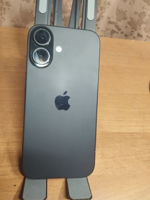 Iphone 16 в лучшем состояний
