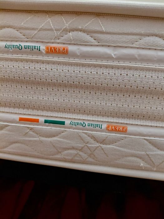 Vând saltea +somieră și 2 sifoniere