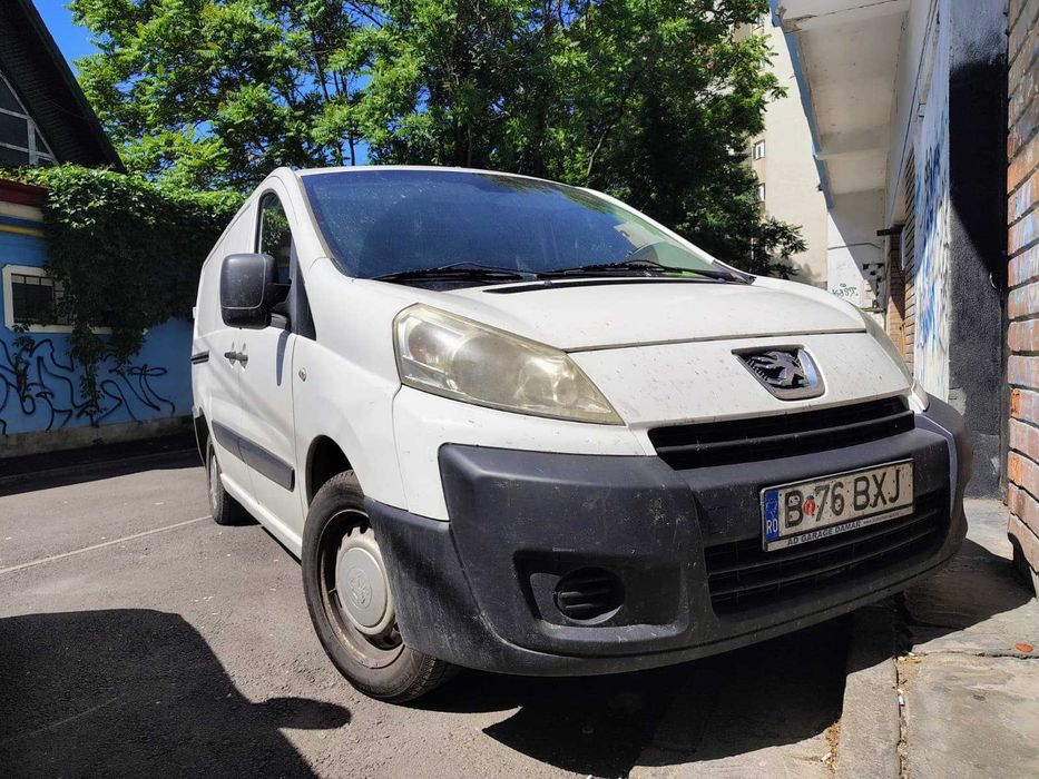 Vindem autoutilitara N1 stare buna