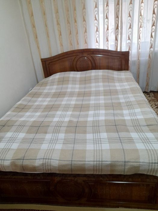 Спальный гарнитур сотилади