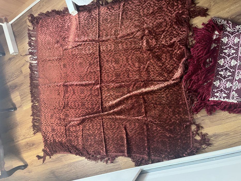 Стари покривки и покривала