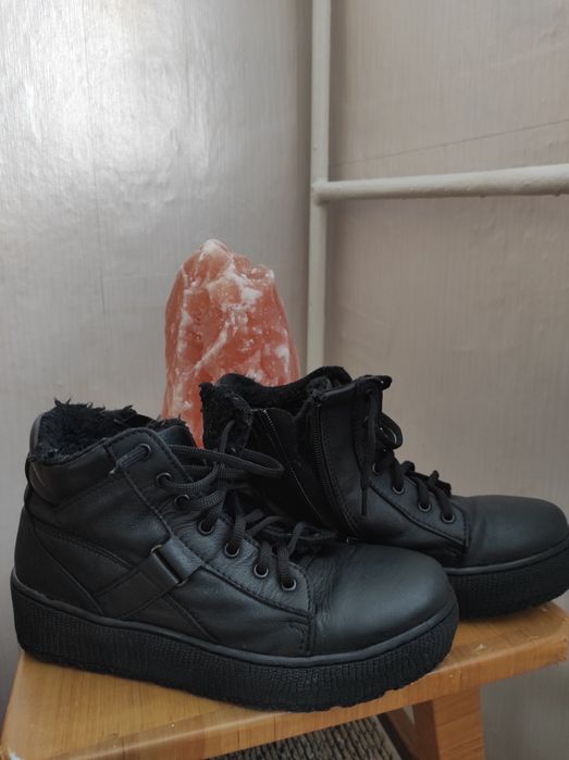 Кожени боти - естествена кожа