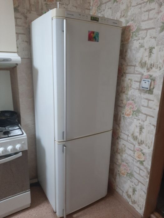 Продам холодильник  Самсунг