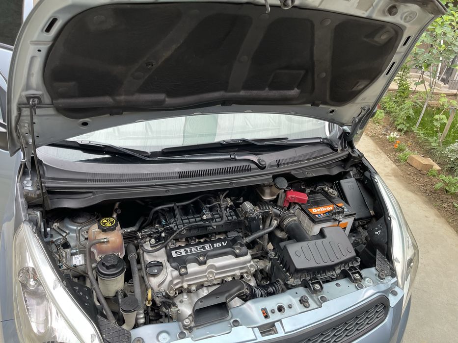Spark 2015yil 3 pozitsa 1,25 full toza 121000 km halol