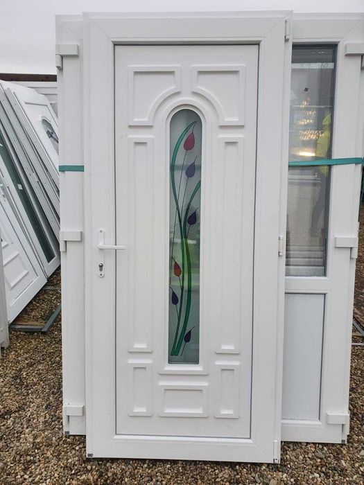 usi simple cu model si sprose 990 lei