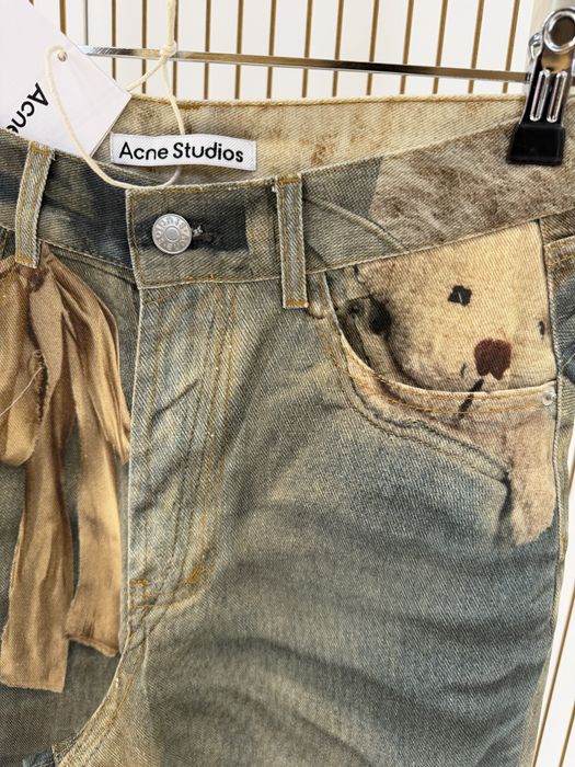 Нови дамски дънки Acne Studio