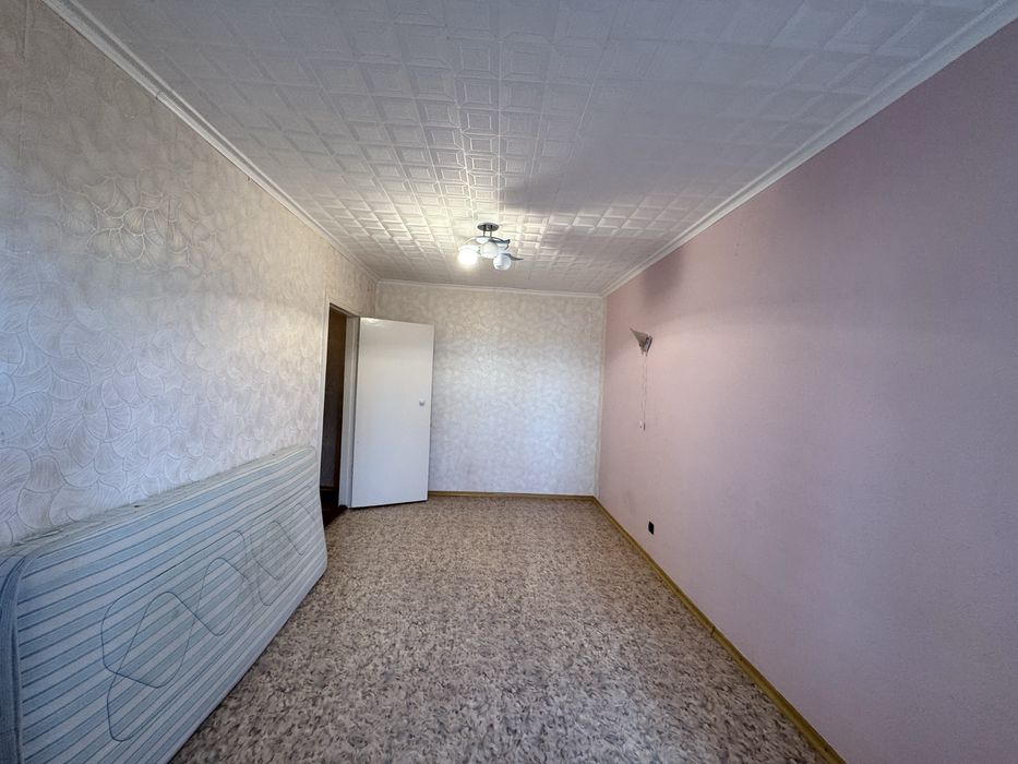Продаём 2 комн. кв по ул. Гапеева 1