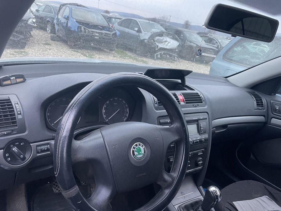 Injectoare Skoda Octavia 2 1.9 tdi BXE
