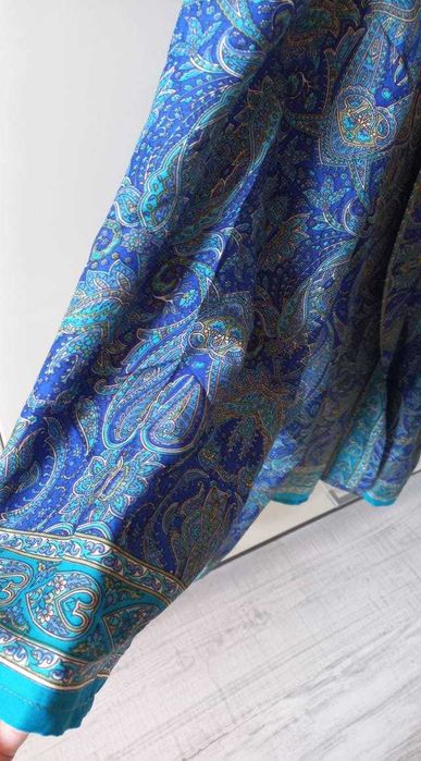 Екзотична дълга роба