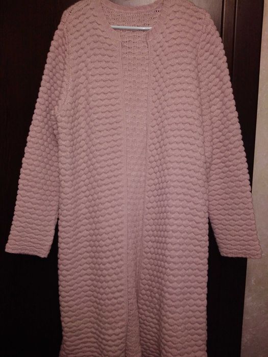 Дамски жилетки и блузони