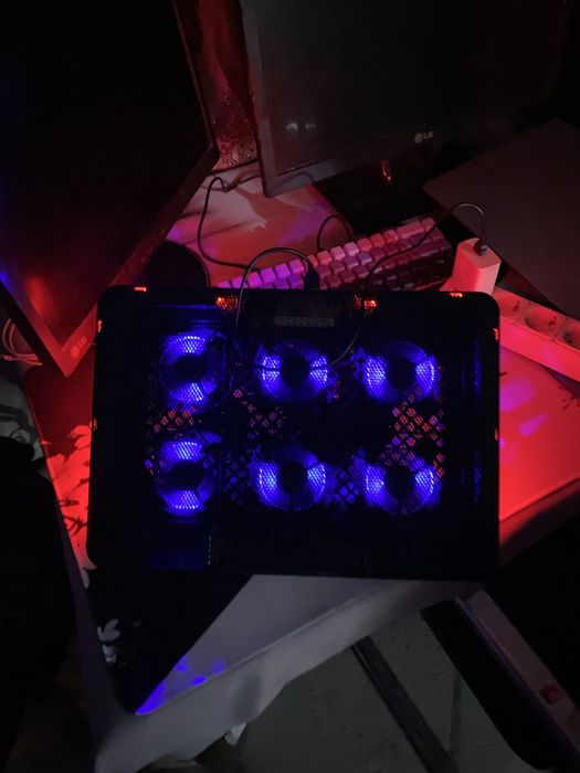 Подставка для ноутбук