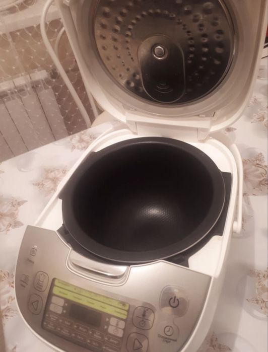 Мултиварка Тефаль в отличном состояний