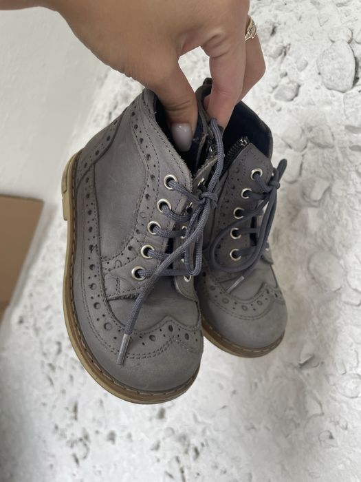 Детская обувь для девочки