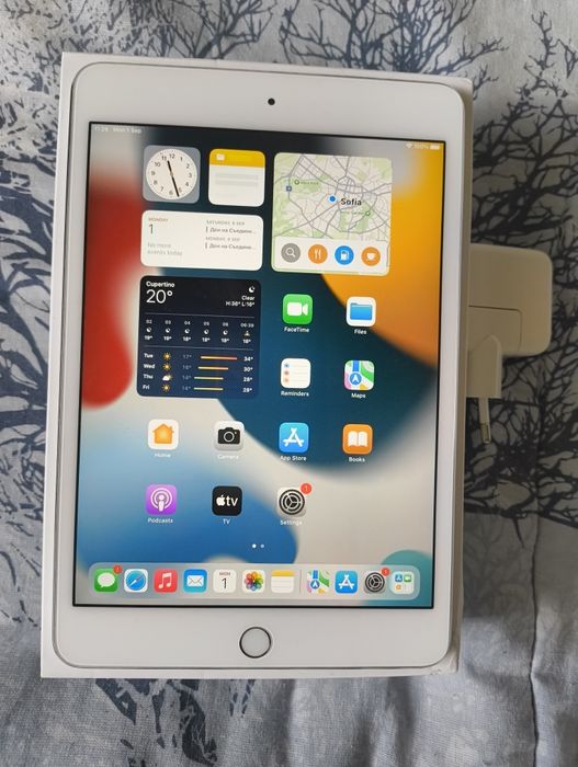 Apple iPad Mini 4 16GB WiFi. Като нов!