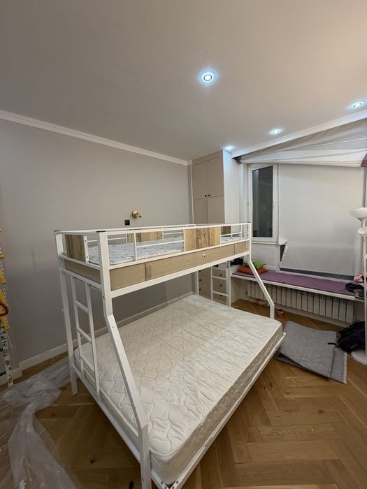 Продам двухъярусный кровать