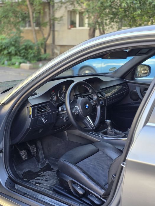 BMW Seria 3 2010 — imagine 2