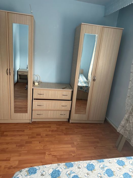Vind apartament doua camere