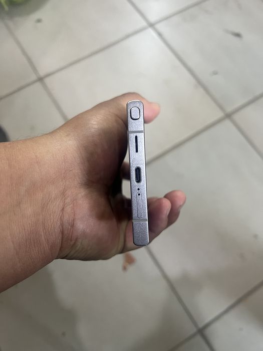 Samaung s 24ultira