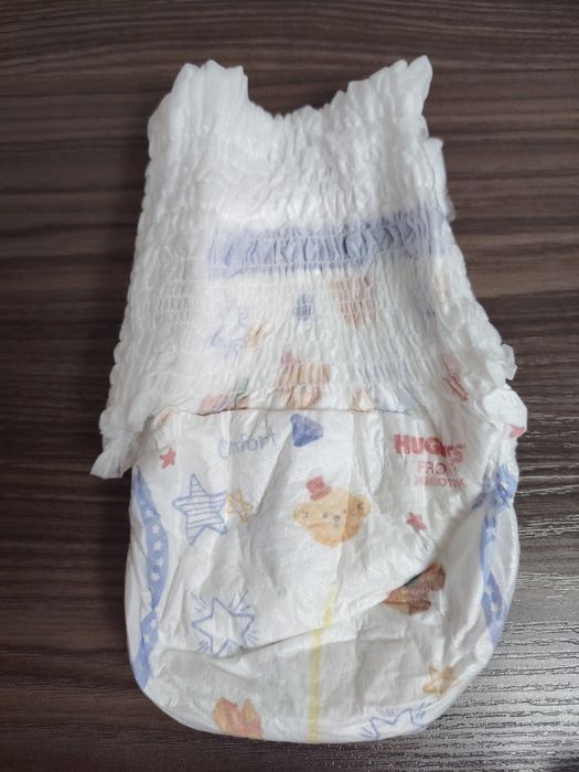 Продам трусики Huggies 6