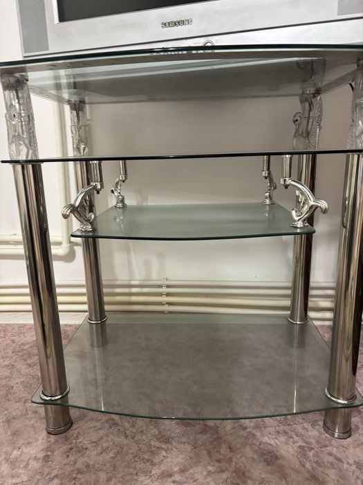 Телевизор SAMSUNG + Подставка