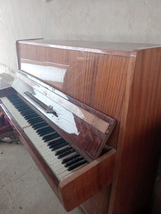 Пианино сатылады