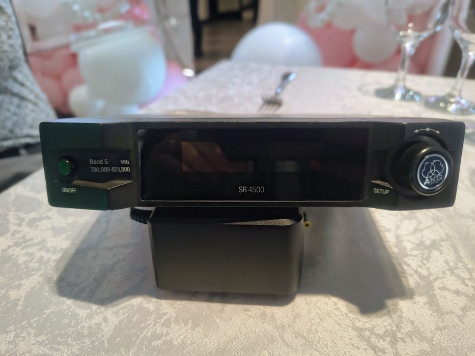 Wireless Receiver instrument AKG SR 4500