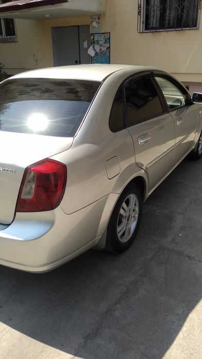 Ласети 1.8 идиал холатда