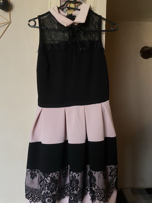 Продавам рокли 10лв