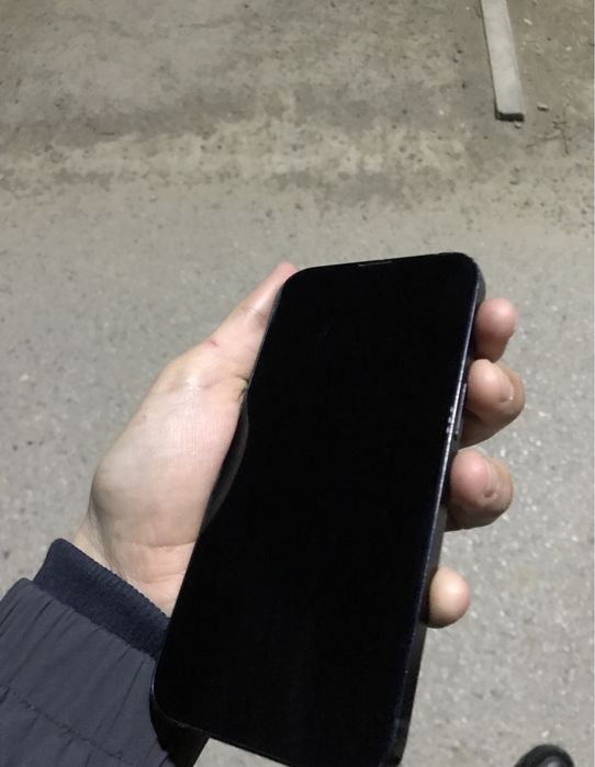 Срочно Айфон 13