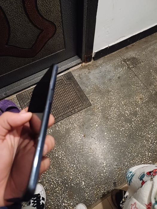 Vând Samsung 350 lei