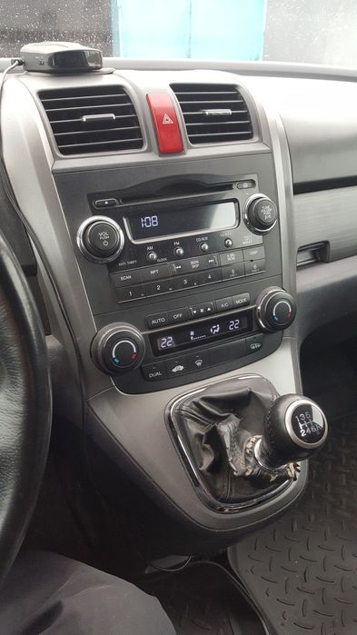 Продам машину Honda CR- V
