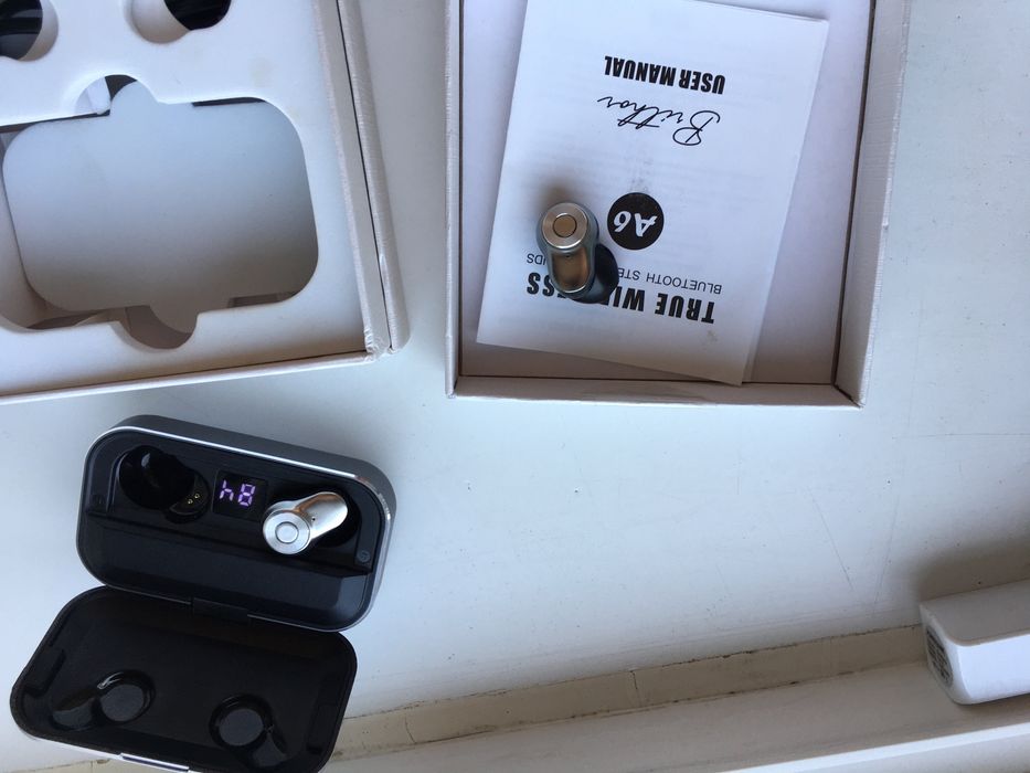 Casti Bluetooth 5.0 Wireless In-Ear, Display LED inteligent BRITHOR