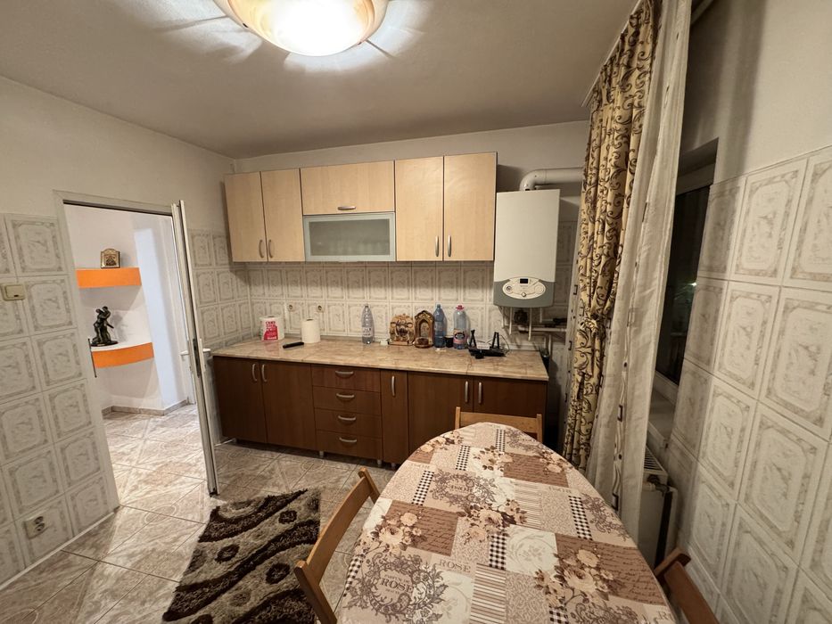 Apartament de vanzare , 2 camere in Comuna Valea Calugareasca, judetul Prahova.