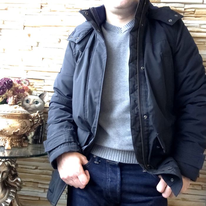 Geaca Tommy,marime S,ca noua,impecabila,superba