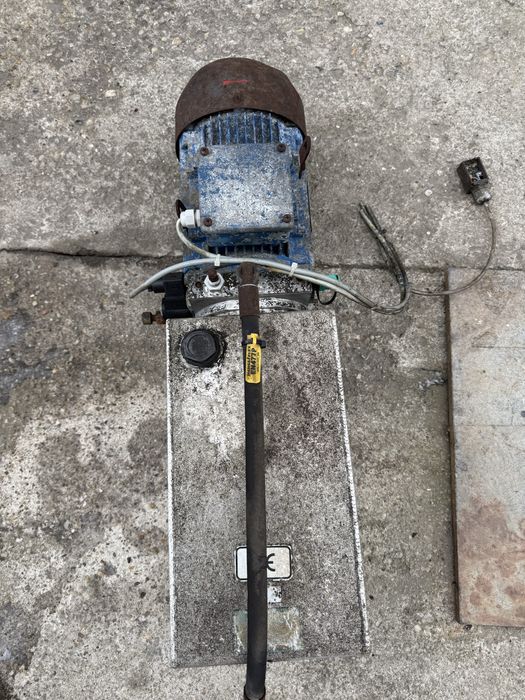 Grup pompare hidraulica 3 kw