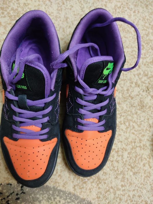 Кроссовки "Nike"