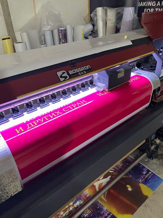 Широкоформатная печать. Оракал. Обои. Холст. Винил. Типография. Баннер ...