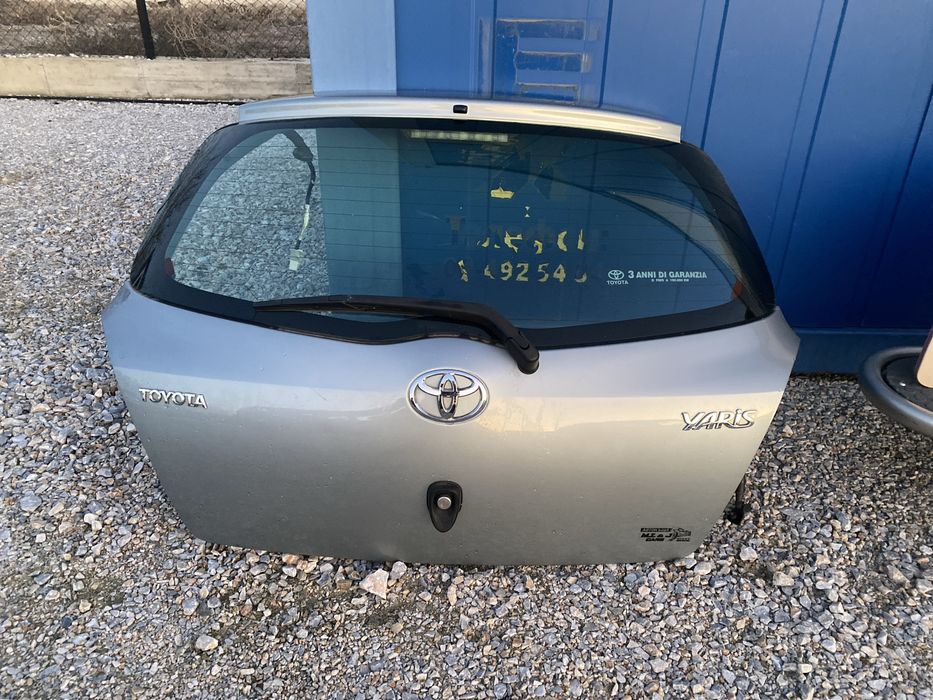 Заден капак за тойота ярис 2007 г