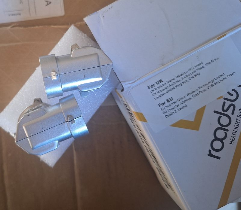 Автомобилни LED крушки HB4