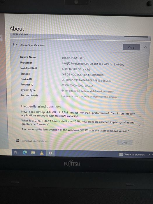 Fujitsu LifeBook A512 С оригинален  уйндоус 8pro