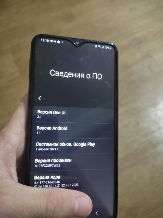 Samsung A10, 2/32, 2-sim.