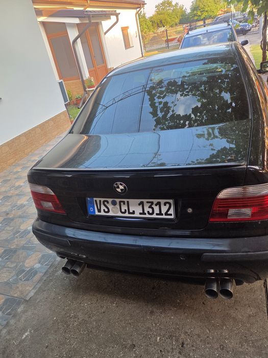vând bmw seria 5  E39