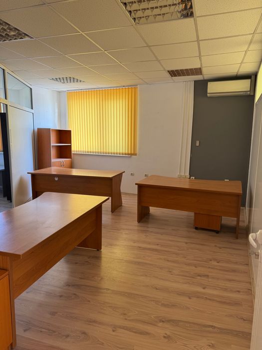 Дава се под наем Офис в София, Дружба 2 - 100 кв.м за 750 € - Снимка #3