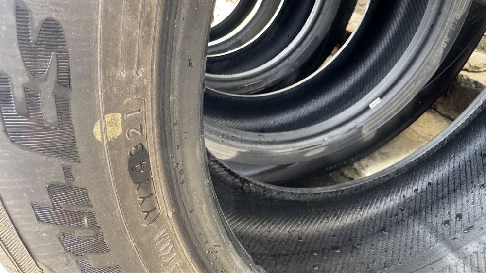 Шины 215/55/17 Yokohama