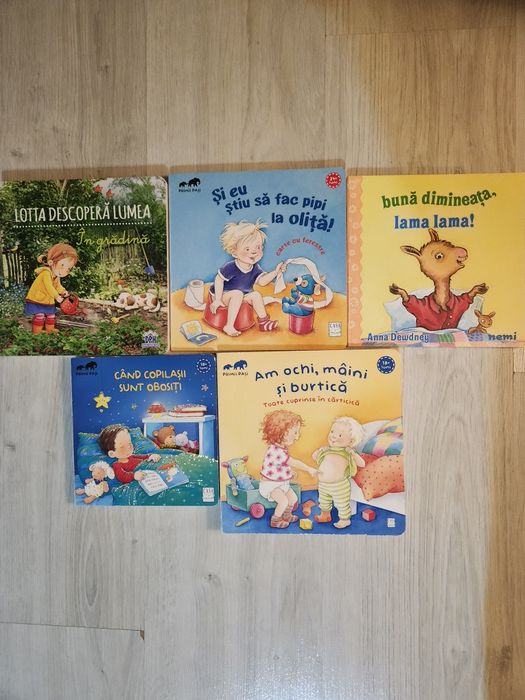 Carti cartonate pentru copii 2 ani