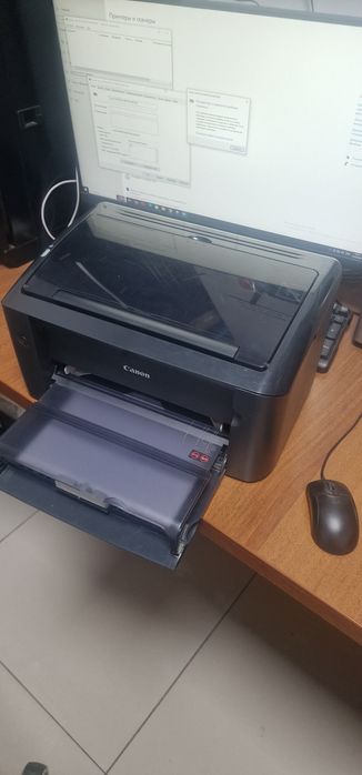 Продам принтер canon lbp 3010b