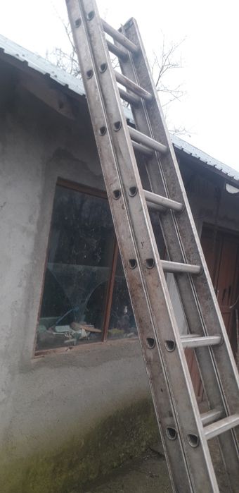 Vand scara pliabila aluminiu.