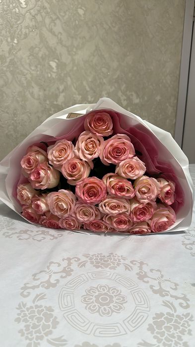 Цветы свежый розывый