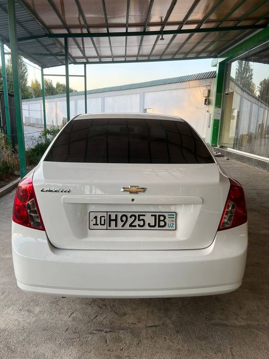 Jentra 1.5 sotiladi qiziqqanlaga